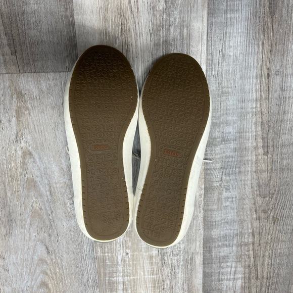 Taos Star Canvas Shoes Sneakers (EUC) - Picture 5 of 13